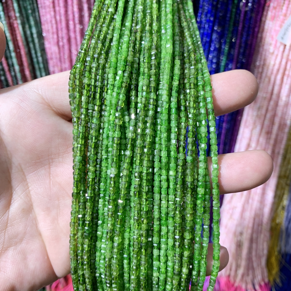 Natural Diopside Peridot 2mm F - Jewelry Making Classes 评论和价格